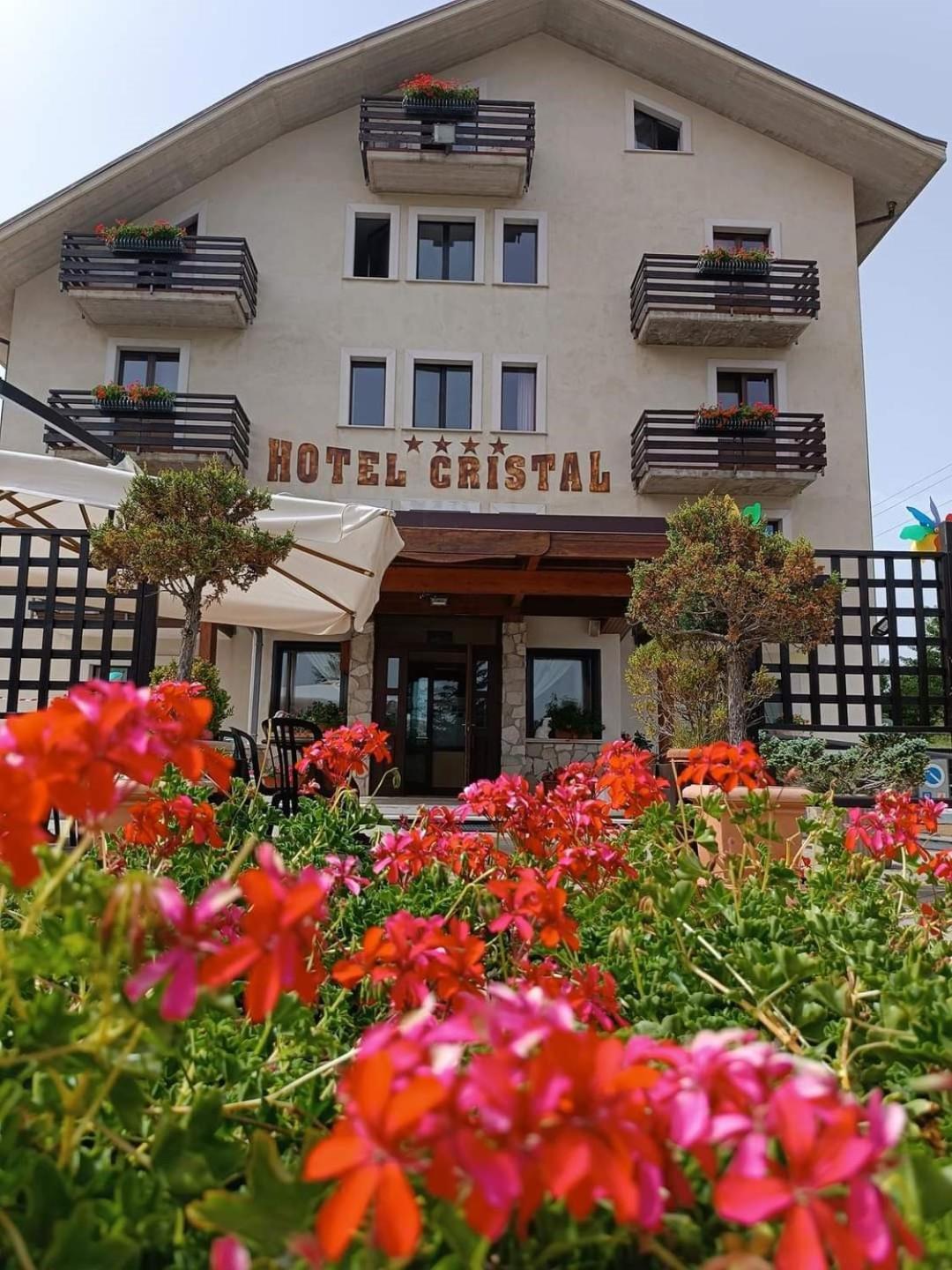 Hotel Cristal Roccaraso Esterno foto